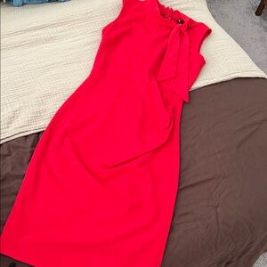 Elegant Red Sleeveless Dress